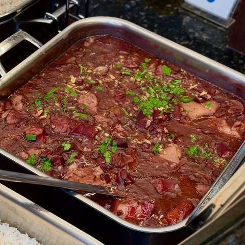 Carne de panela ao molho